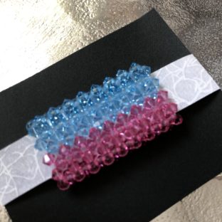 キラキラ　スワロフスキーの帯留め　ローズ&アクアマリン