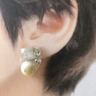 大人のパールピアス